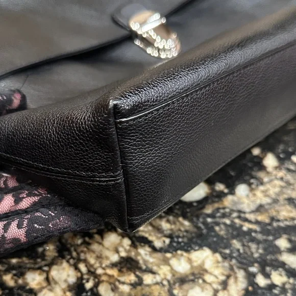 Like New Coach “Beckett” Black🖤Leather Briefcase, Messenger Flap, Crossbody